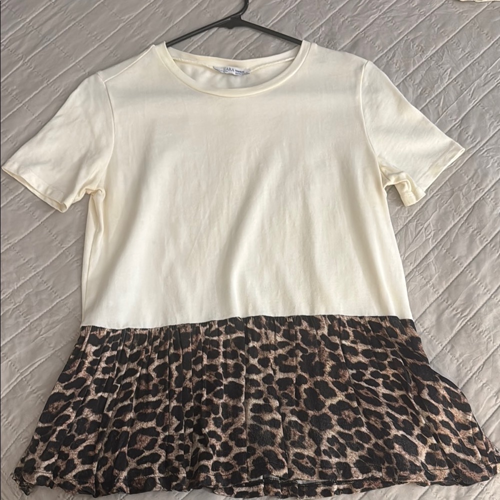 Zara Cream and Brown Animal Print Short Sleeve Tees